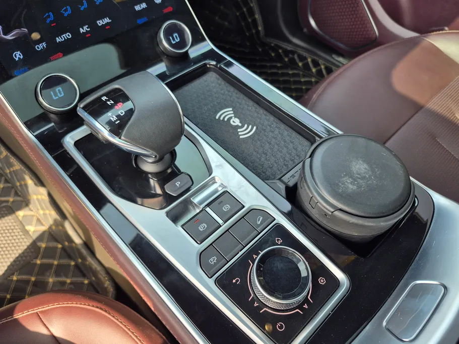 2024 جيتور X90 Plus لاكجري 