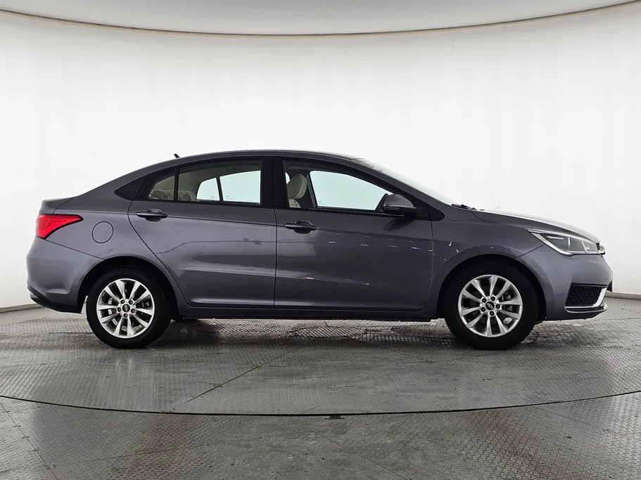 شيري اريزو 5 Comfort 2023 