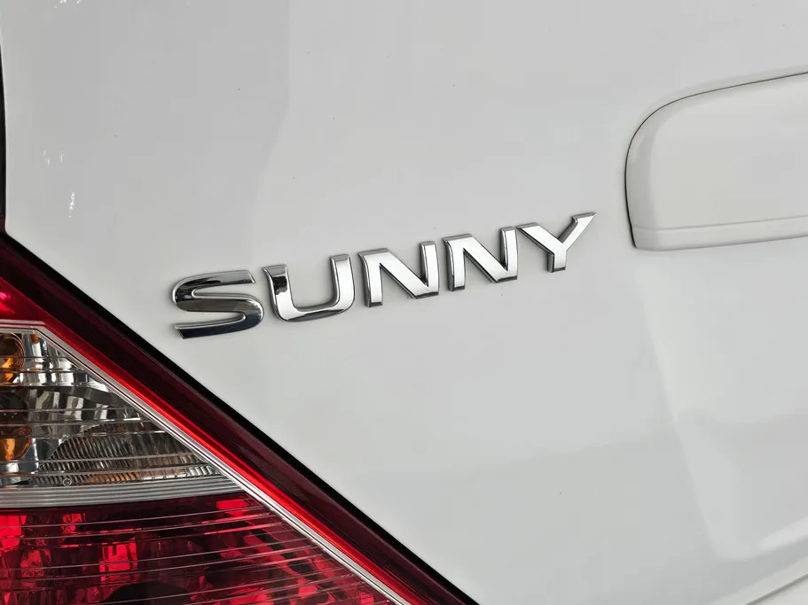 2020 Nissan Sunny SV 