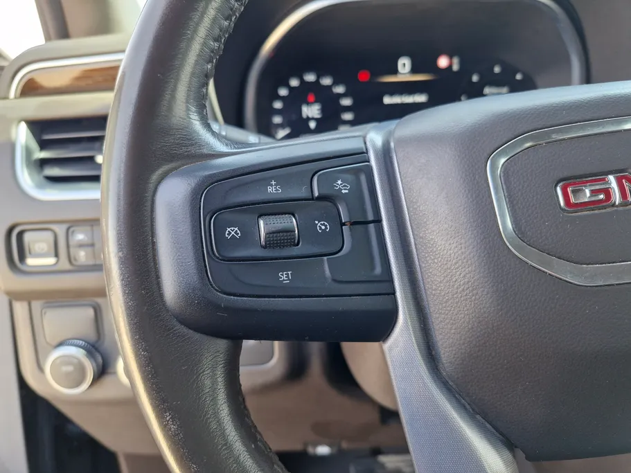 جي إم سي  يوكن SLE 2022 