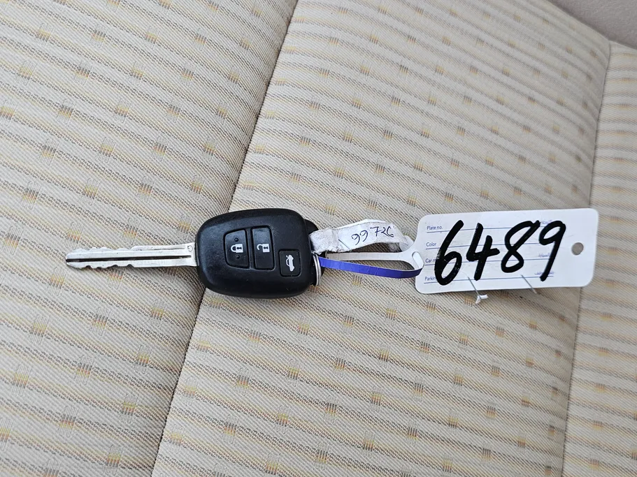 2019 Toyota Yaris  Y 