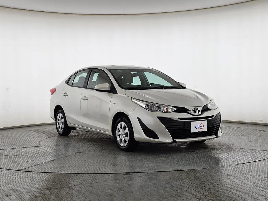 2019 Toyota Yaris  Y 
