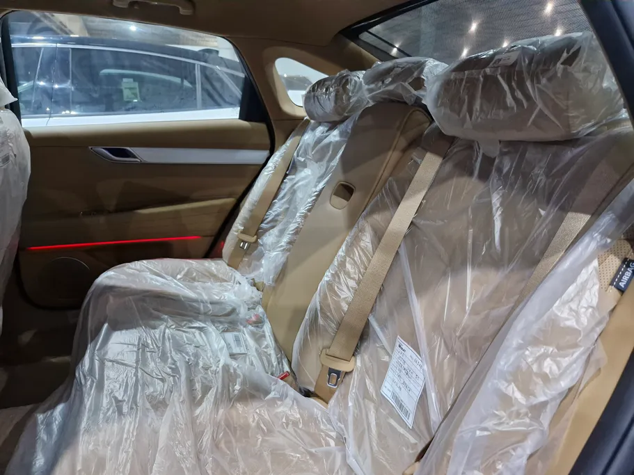 2025 Genesis G80 PRESTIGE 