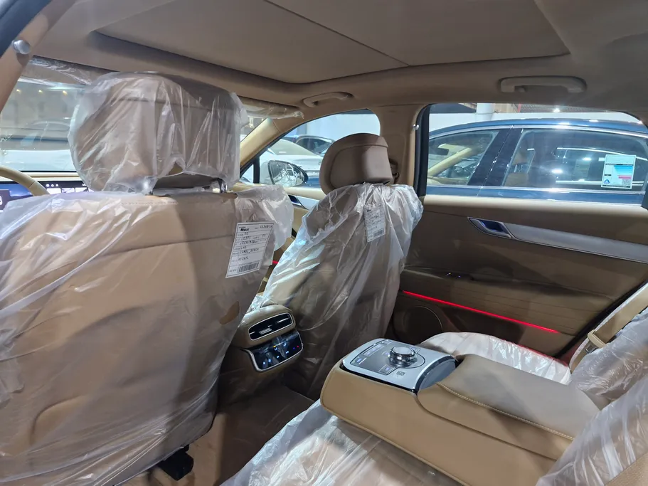 2025 Genesis G80 PRESTIGE 