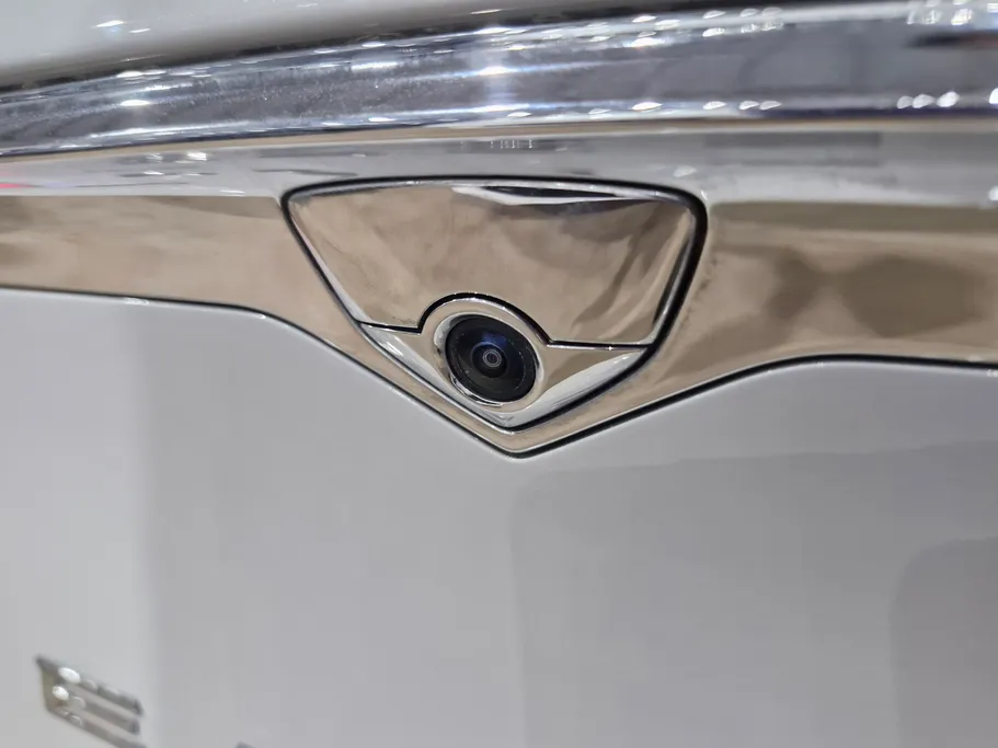 2025 Genesis G80 PRESTIGE 