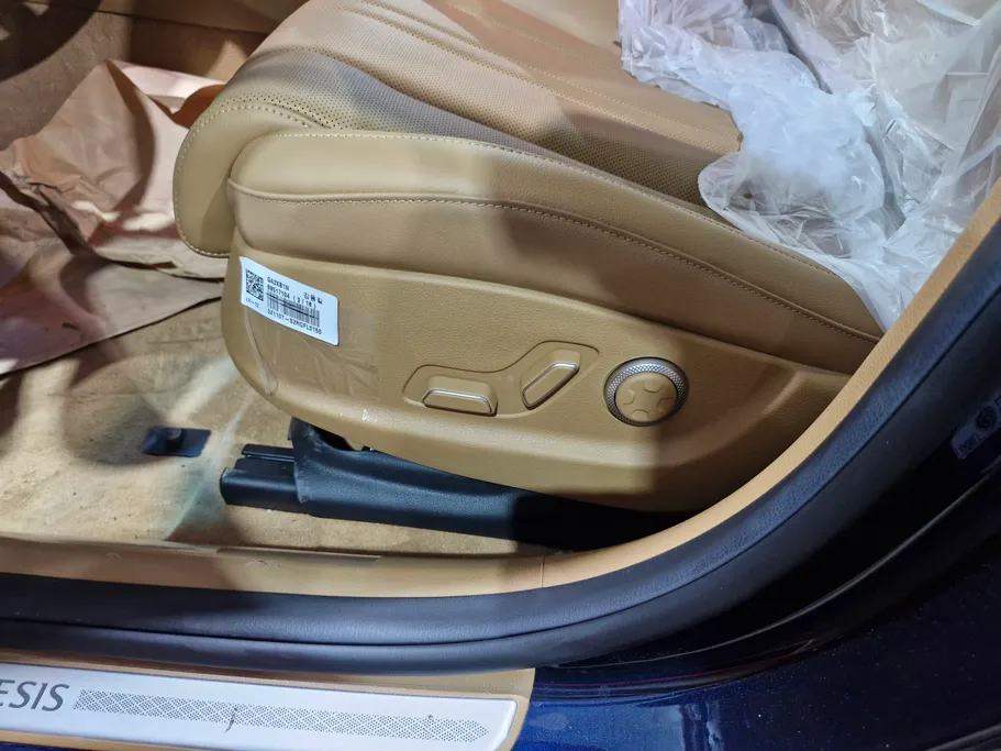 2025 Genesis G80 PRESTIGE 