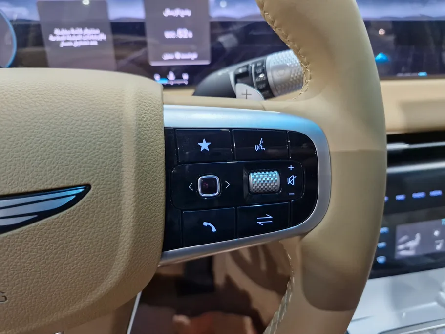 2025 Genesis G80 PRESTIGE 