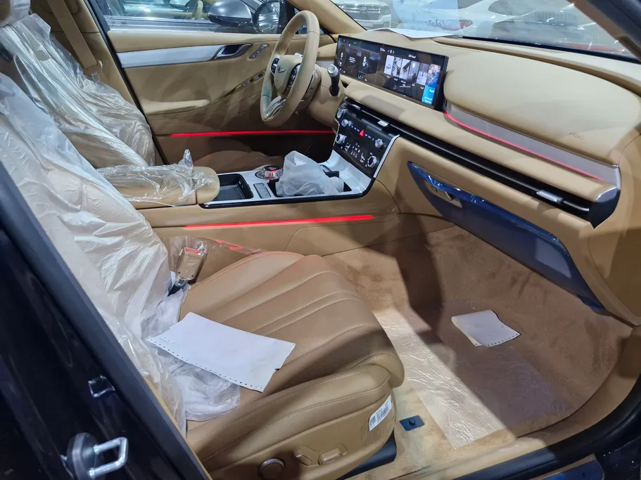 2025 Genesis G80 PRESTIGE 