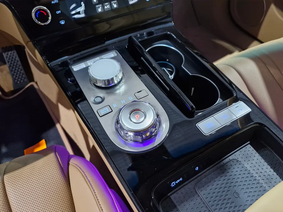 2025 Genesis G80 PRESTIGE 