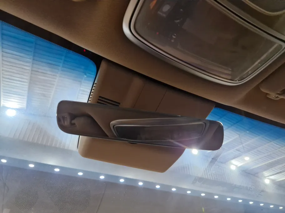 2025 Genesis G80 PRESTIGE 