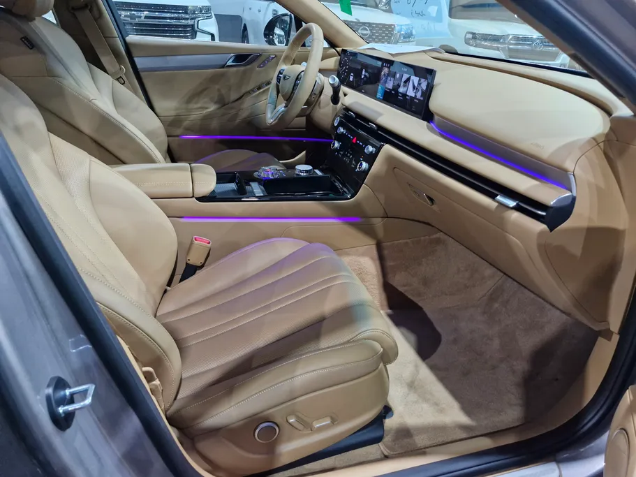 2025 Genesis G80 PRESTIGE 