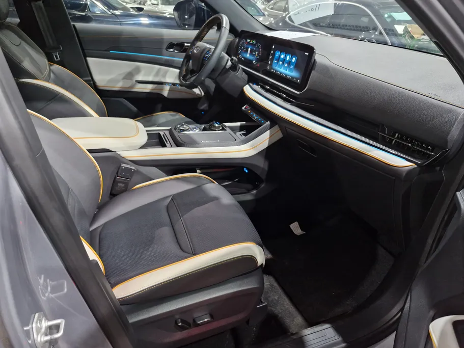 فورد تريتوري بلاك اديشن  2025 