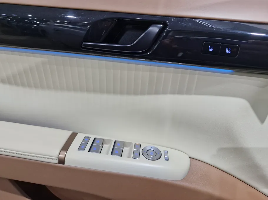 2024 Hyundai Azera calligraphy 