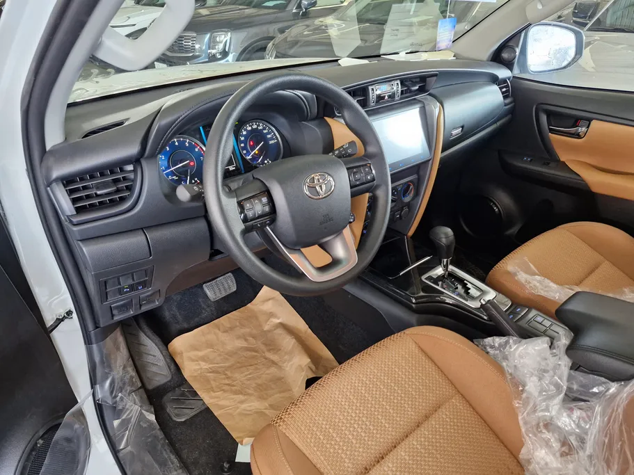 تويوتا فورتشنر GX2 4x4 2025 