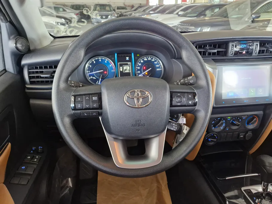 تويوتا فورتشنر GX2 4x4 2025 