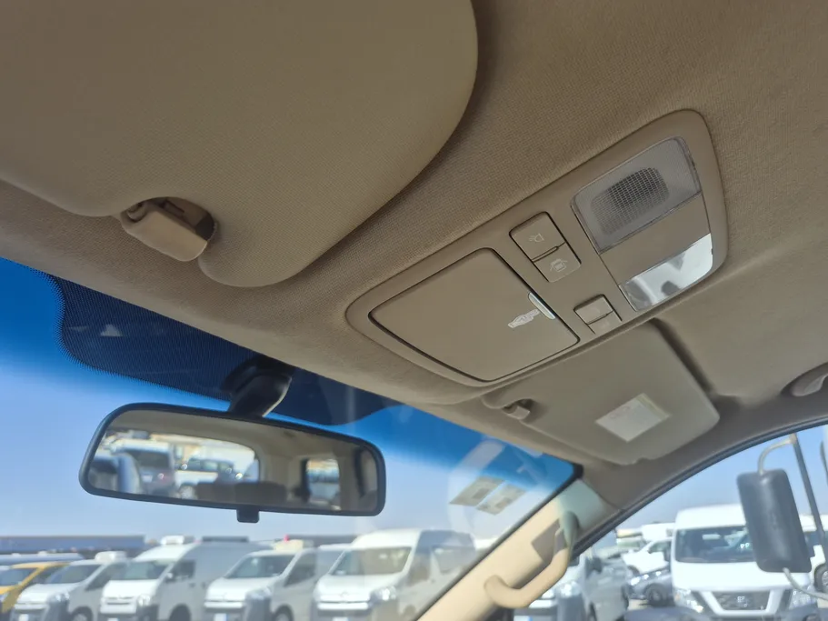 2021 Hyundai H1 passenger 