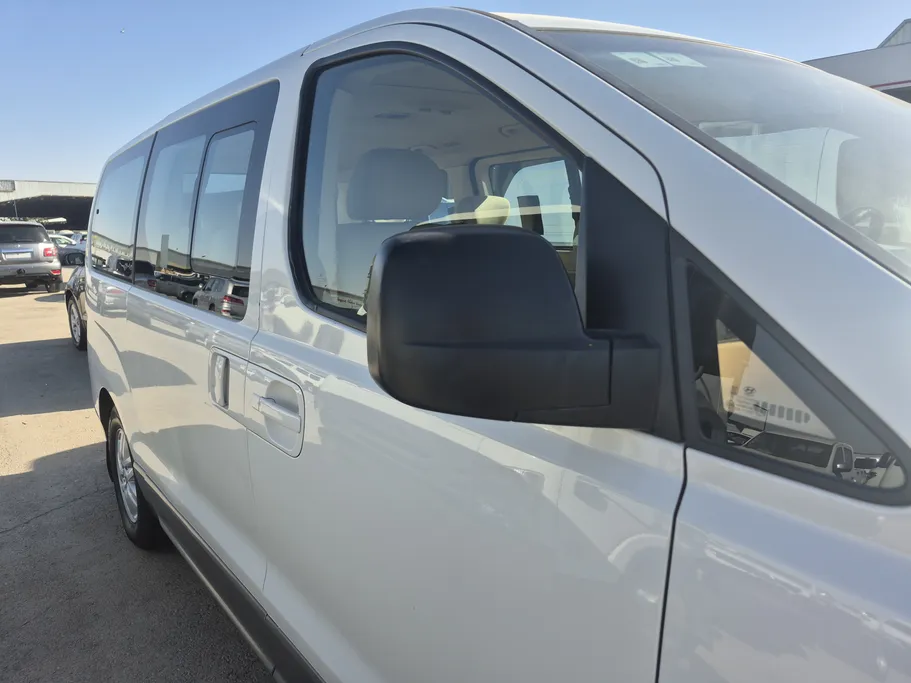 2021 Hyundai H1 passenger 
