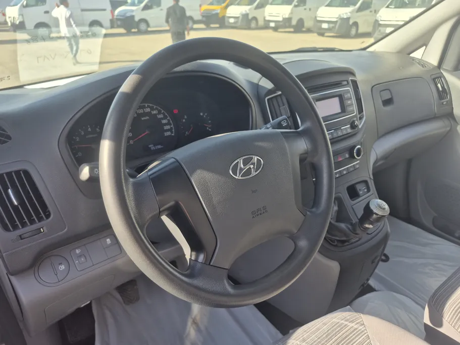 2021 Hyundai H1 cargo 