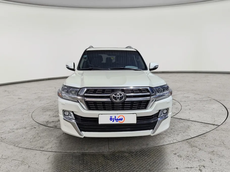 2021 Toyota Land Cruiser Grand Touring 