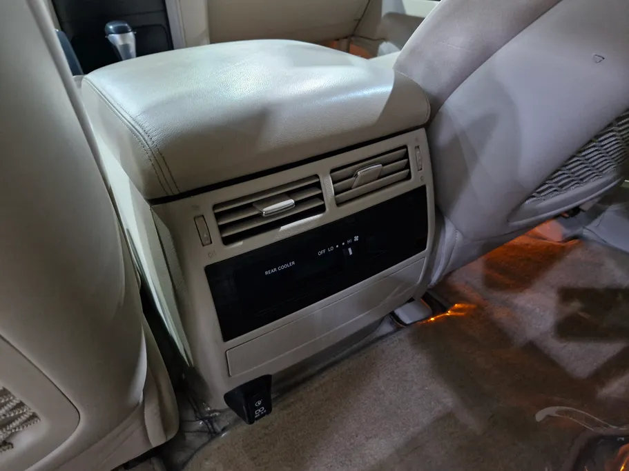 تويوتا لاندكروزر Grand Touring 2021 