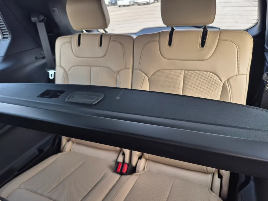 جيب جراند شيروكي ليمتد 2023 