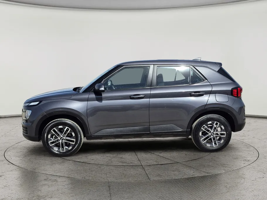 2024 Hyundai Venue Smart 
