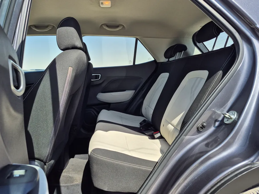 2024 Hyundai Venue Smart 