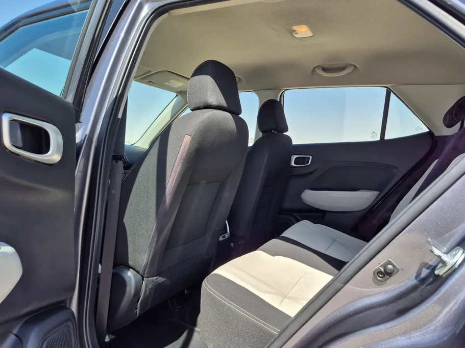 2024 Hyundai Venue Smart 