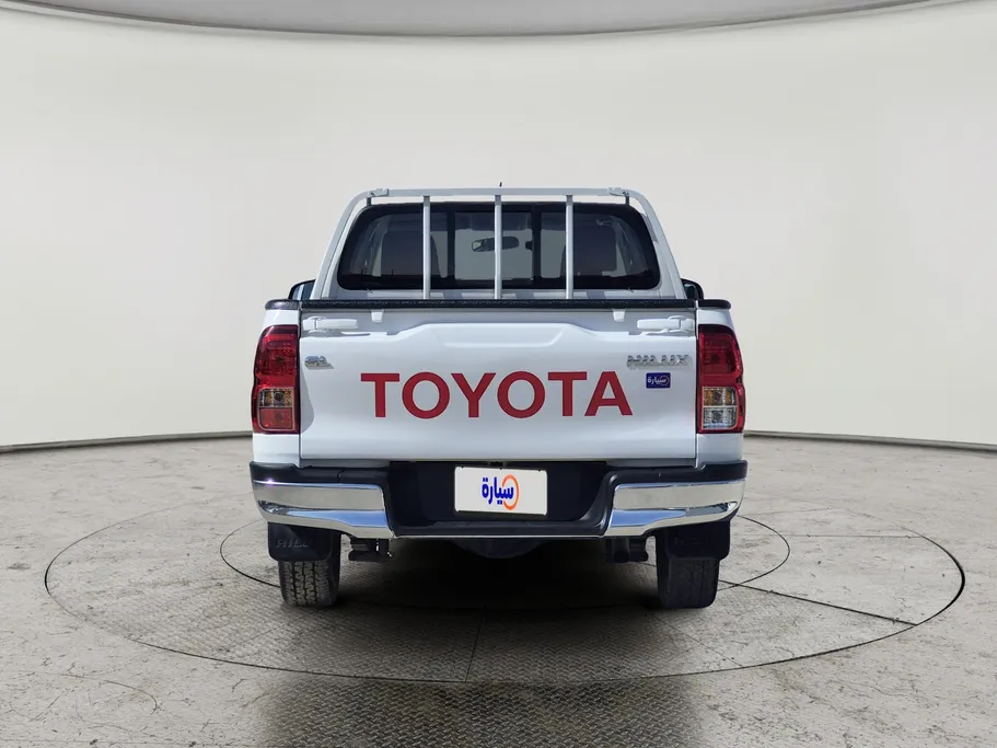 تويوتا هايلكس DC 4x2 Diesel 2022 