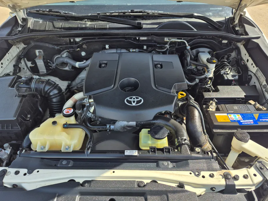 تويوتا هايلكس DC 4x2 Diesel 2022 