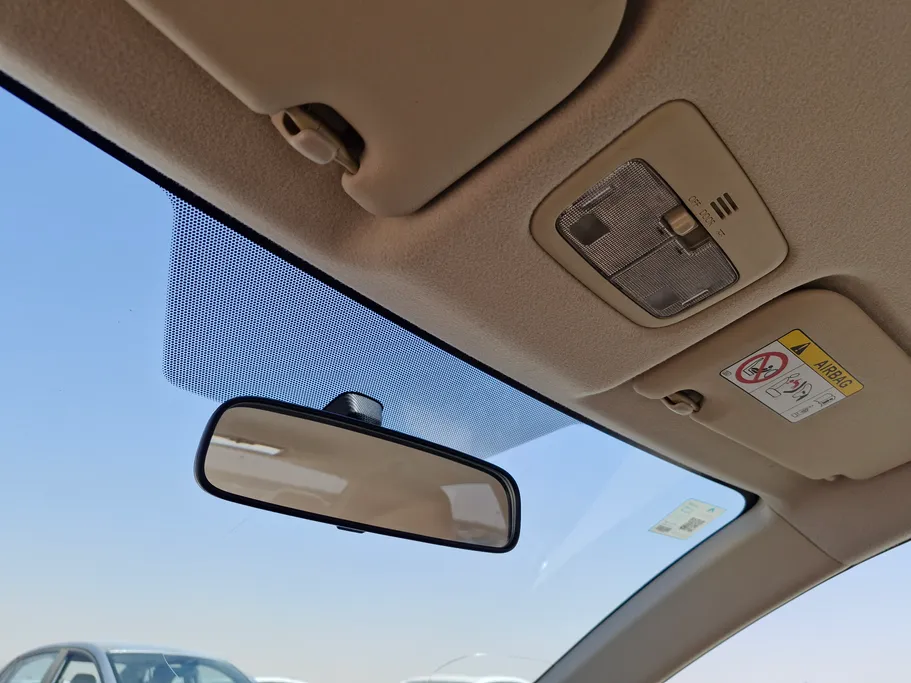 2022 Toyota Yaris  Y 