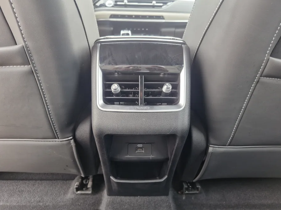 شيري تيجو 7 برو Luxury 2023 