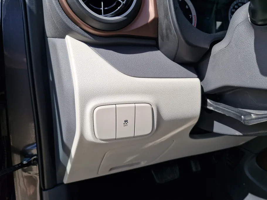 هيونداي Grand i10 فلييت 2024 