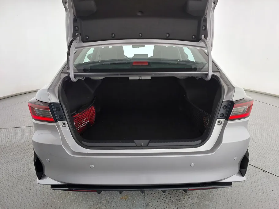 2024 Toyota Yaris  YX 