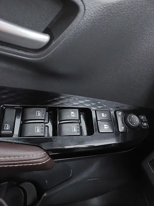 2024 Toyota Yaris  YX 