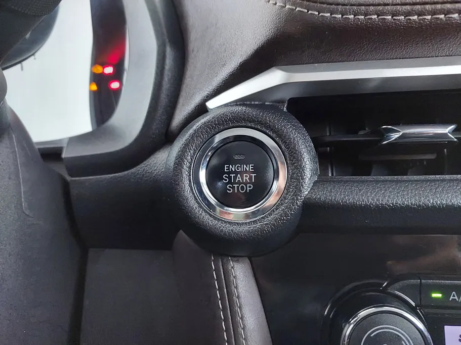 2024 Toyota Yaris  YX 