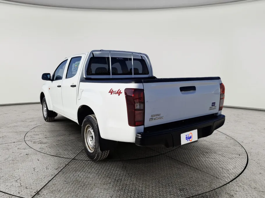 ايسوزو دي ماكس DC 4x4 2023 