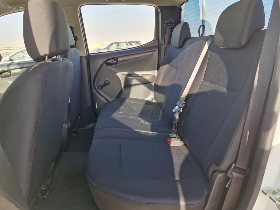 ايسوزو دي ماكس DC 4x4 2023 