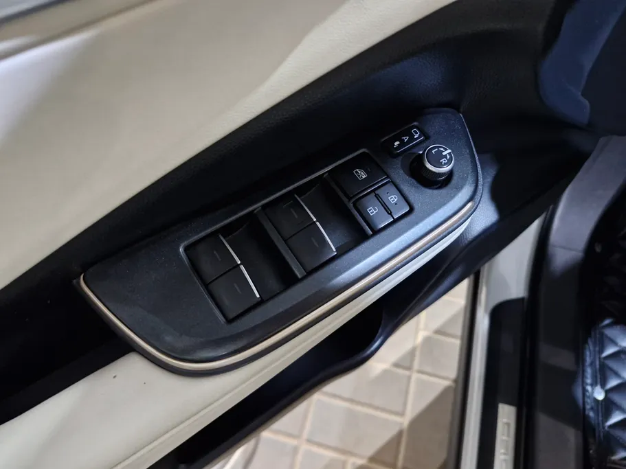 2023 Toyota Crown Premium 