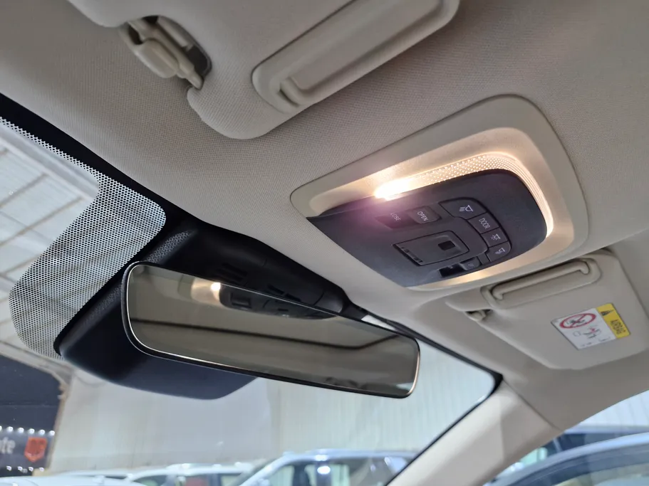 2023 Toyota Crown Premium 