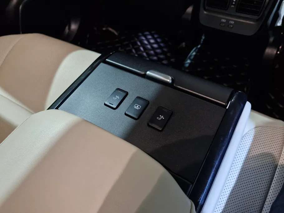 2023 Toyota Crown Premium 