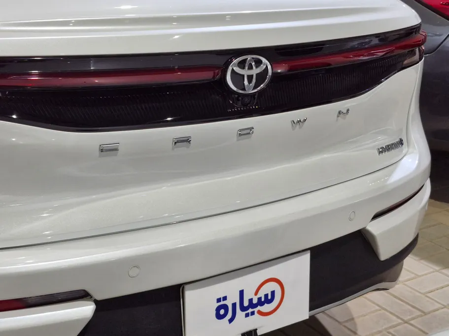 2023 Toyota Crown Premium 