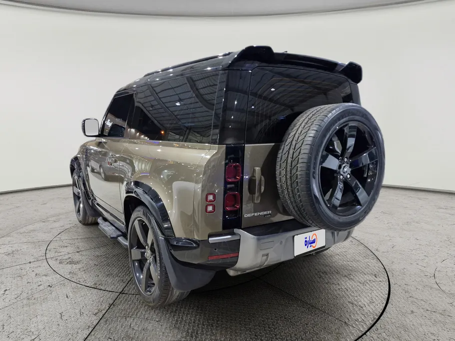 2021 Land Rover Defender P400 