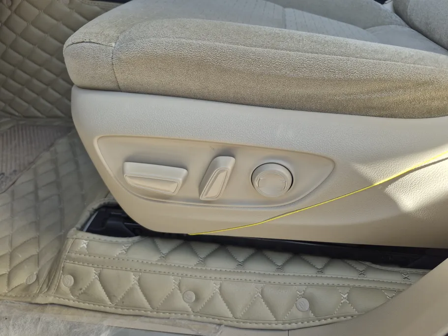 2024 Toyota Land Cruiser GXR3 