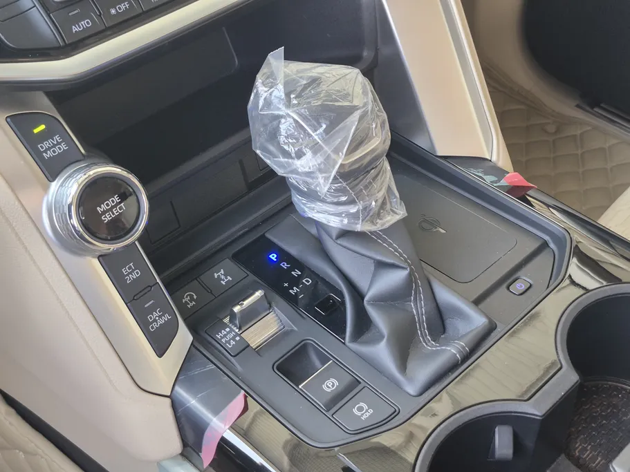 2024 Toyota Land Cruiser GXR3 