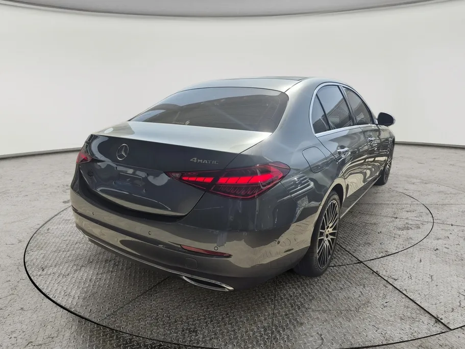 مرسيدس C 300 2024 