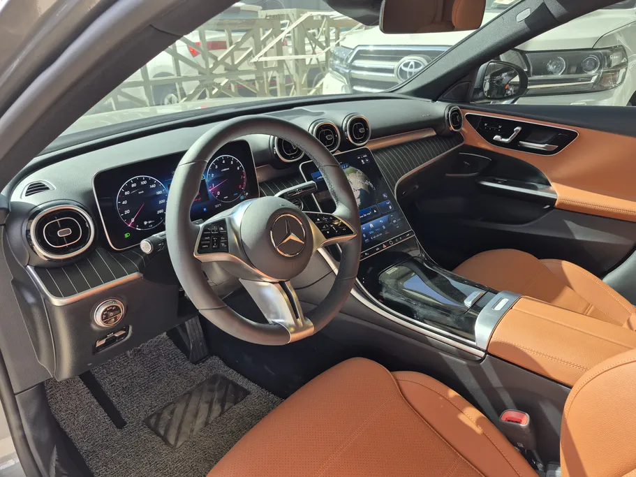 مرسيدس C 300 2024 