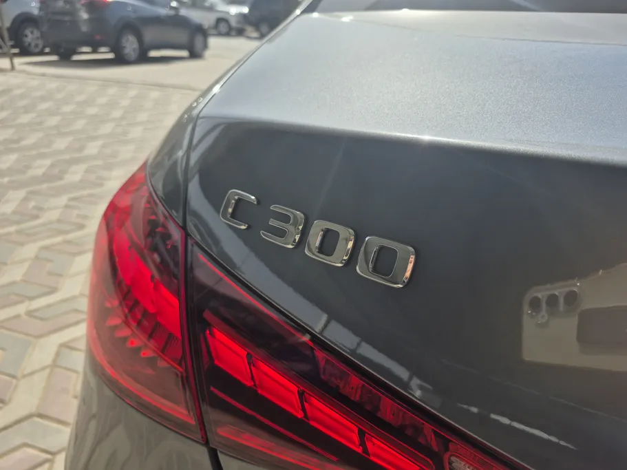 مرسيدس C 300 2024 