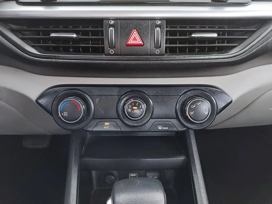 كيا سيراتو LX 2022 