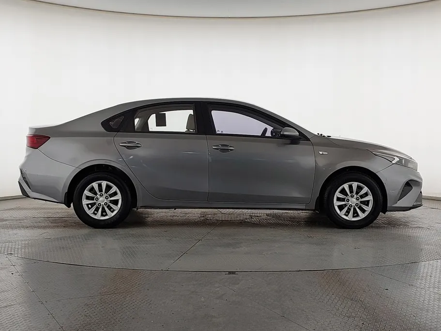 كيا سيراتو LX 2022 